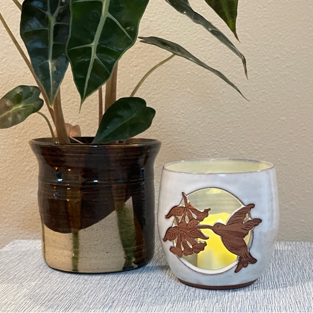Gray Ceramic Hummingbird Candle Holder | Nature-Inspired Accent | 4" Tall